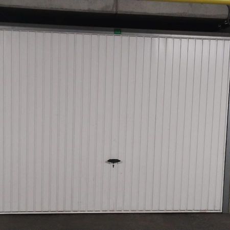 Appartement Met Zeezicht, Zwembad & Garage Oostende Exteriör bild